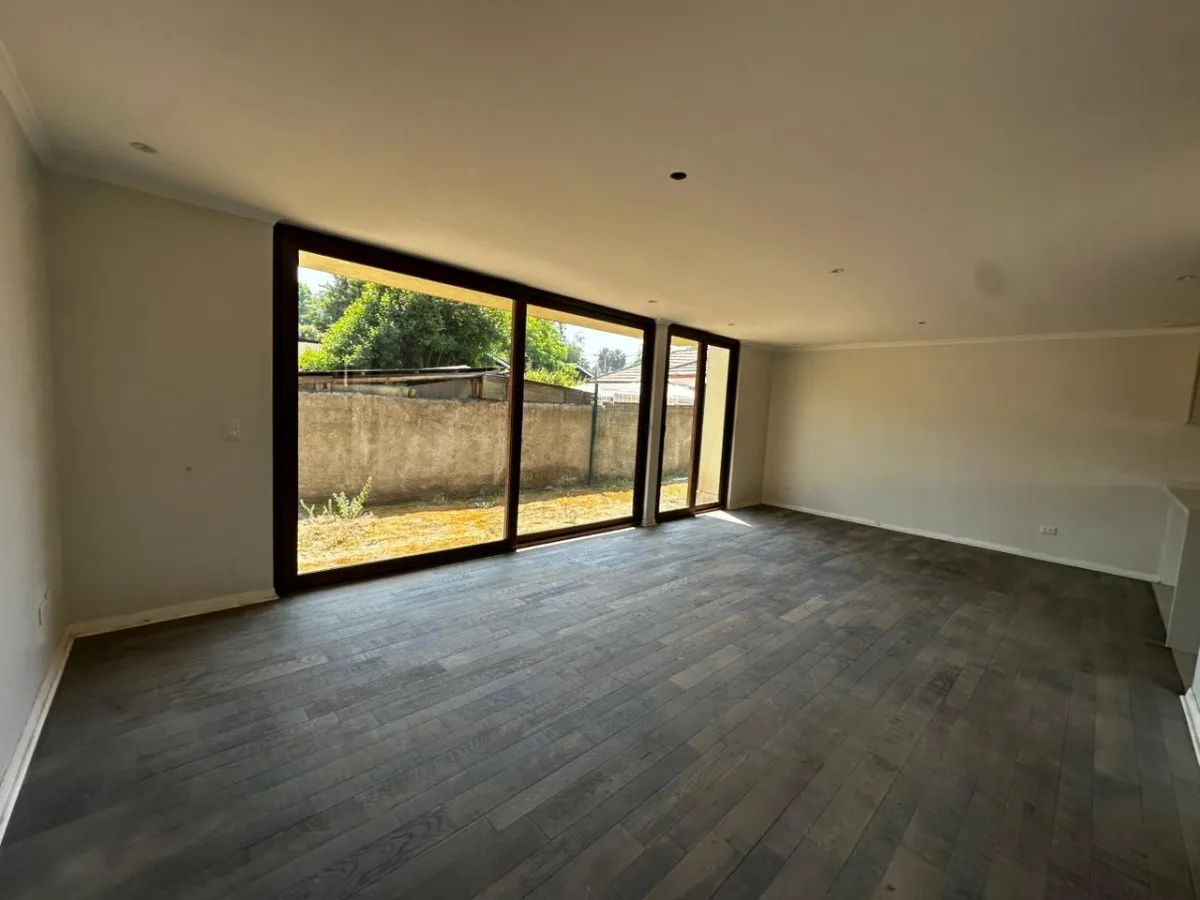 Casa nueva con rooftop y 2 estacionamientos